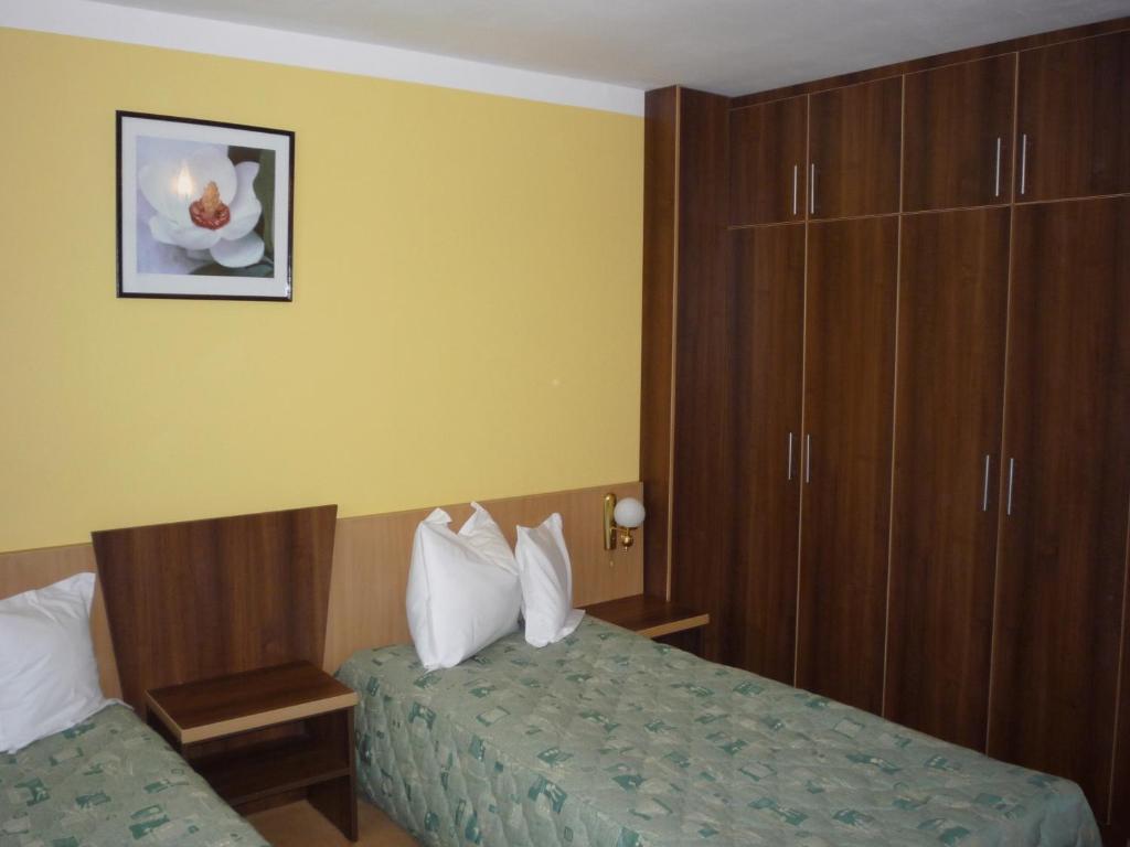 Hotel Sud Giurgiu Exterior photo
